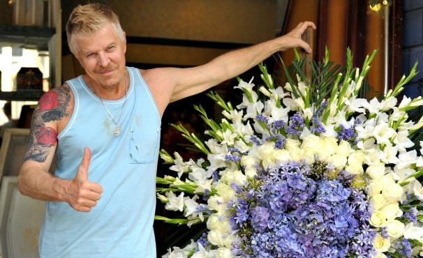 POBRE BOM É POBRE MORTO